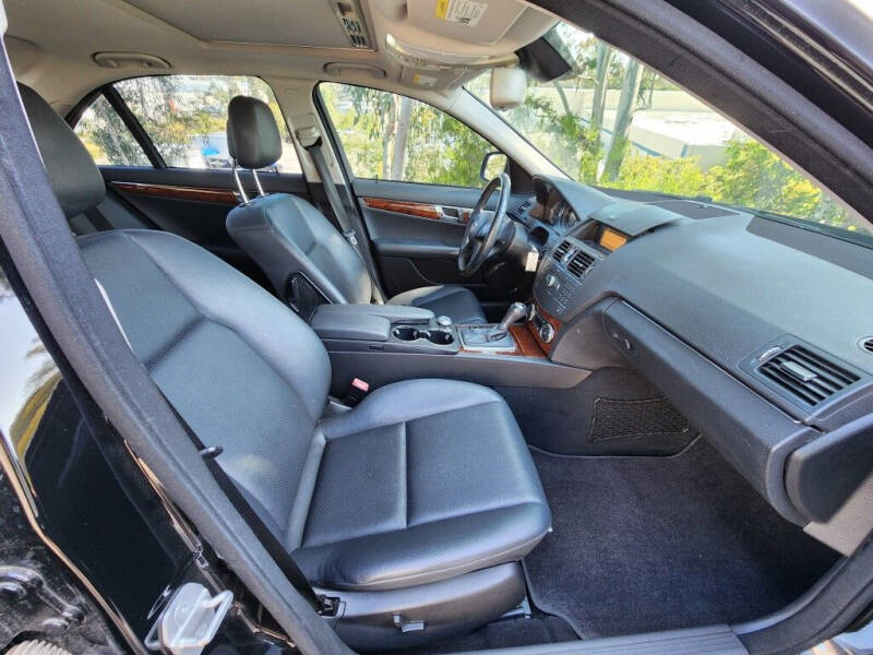 2009 Mercedes-Benz C-Class