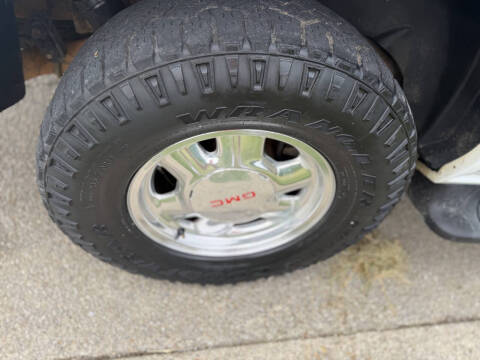2004 GMC Yukon SLE