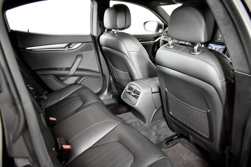 2017 Maserati Ghibli