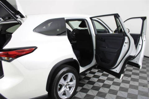 2021 Toyota Highlander L