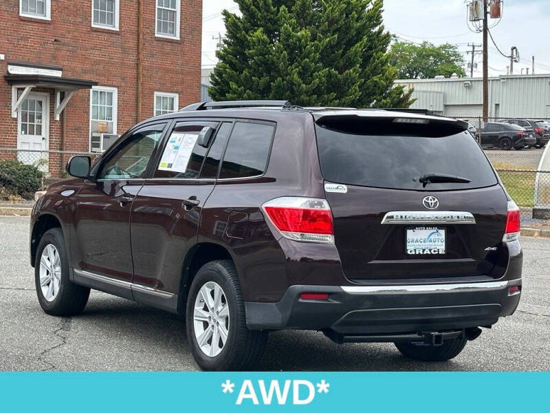 2013 Toyota Highlander SE