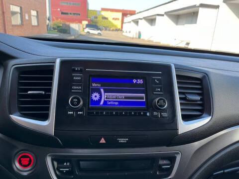 2017 Honda Ridgeline RT