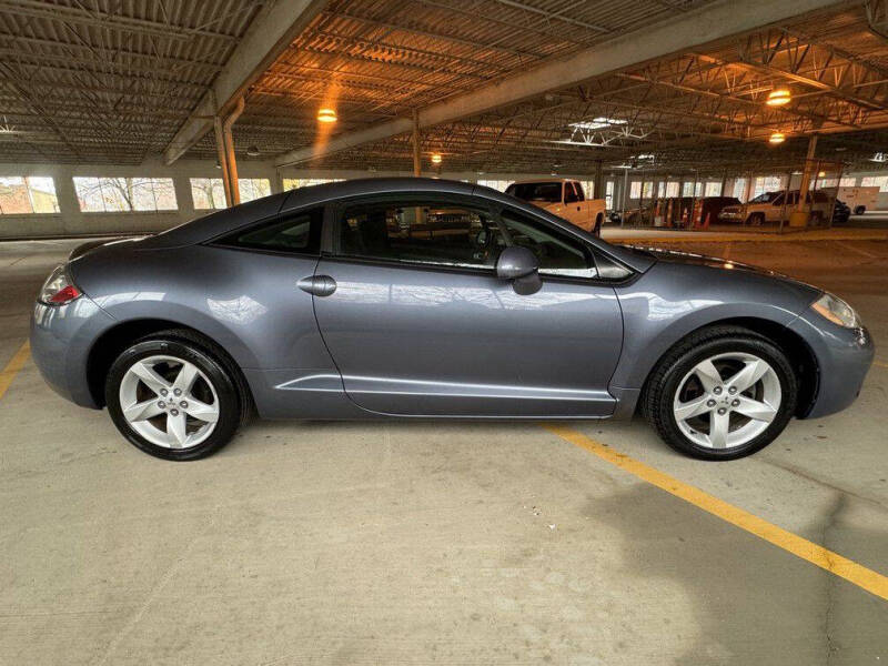 2007 Mitsubishi Eclipse GS photo 12