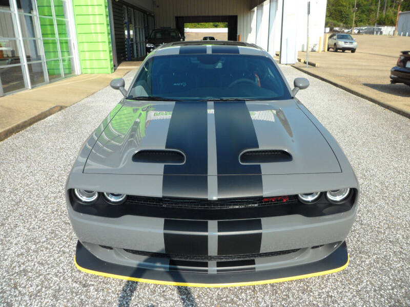 2023 Dodge Challenger SRT photo 13