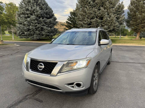 2014 Nissan Pathfinder SV