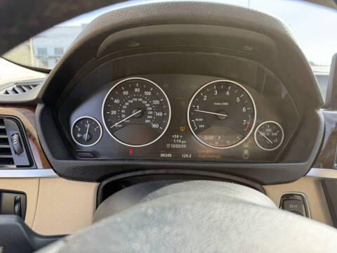 2013 BMW 3 Series 328i