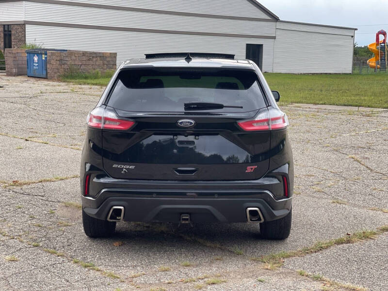 2020 Ford Edge ST