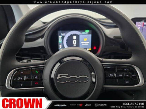 2025 FIAT 500e Giorgio Armani