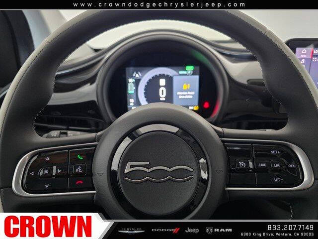 2025 FIAT 500e Giorgio Armani