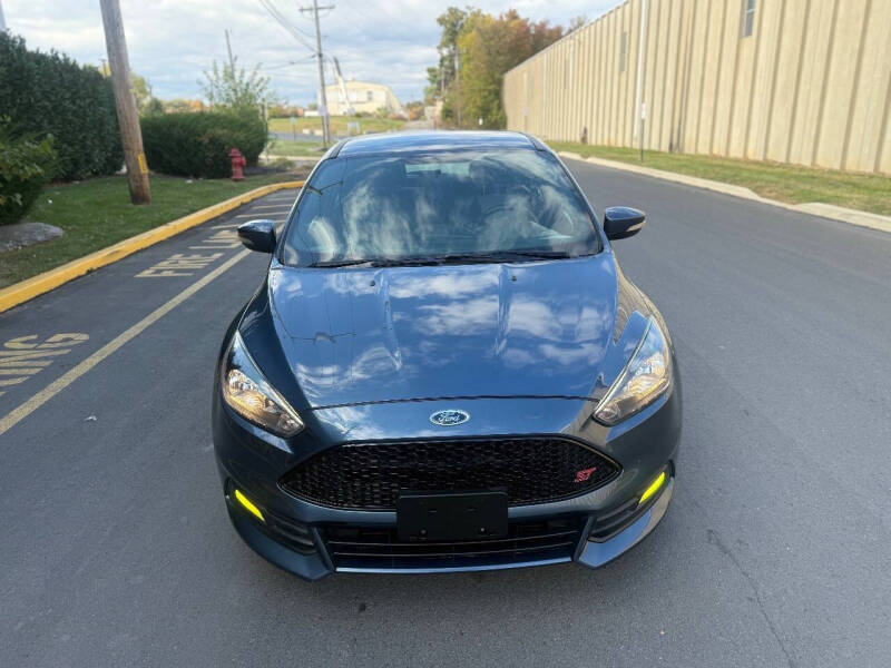 2018 Ford Focus ST