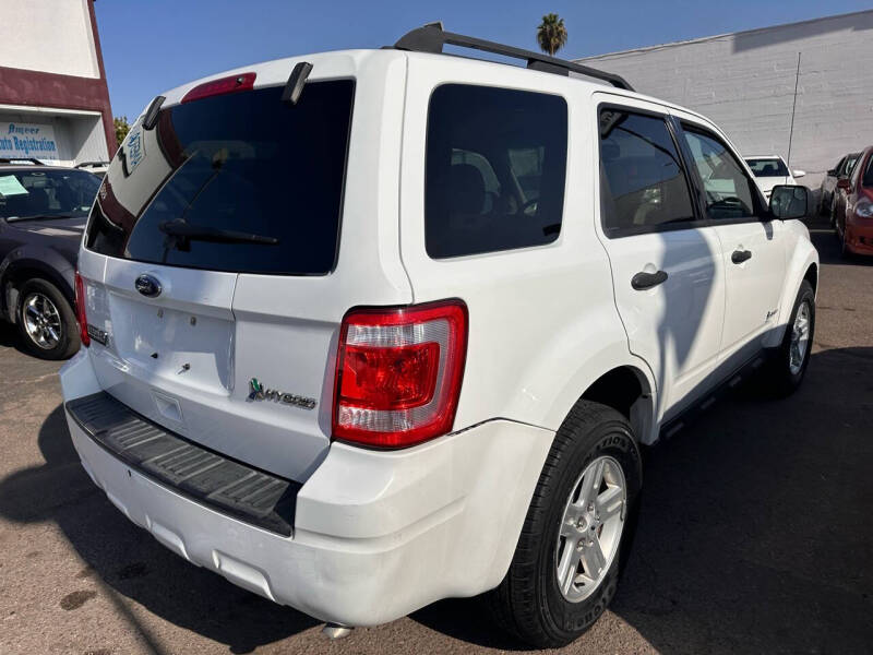 2011 Ford Escape Hybrid photo 8