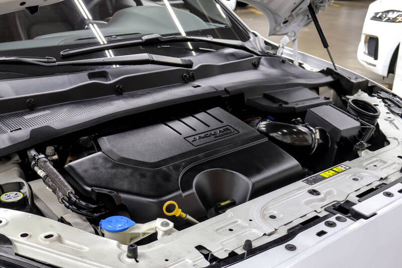 2020 Jaguar E-PACE P250 Checkered Flag Edition