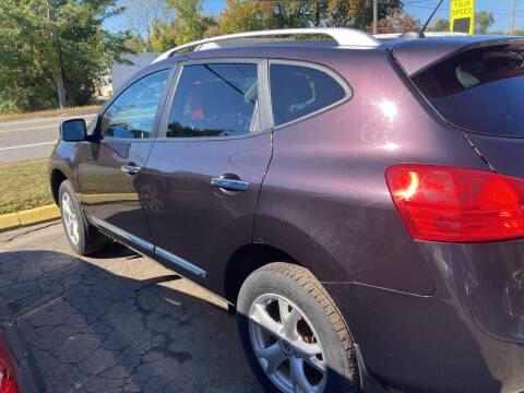 2011 Nissan Rogue SV