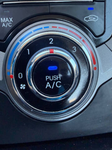 2013 Hyundai Elantra Coupe
