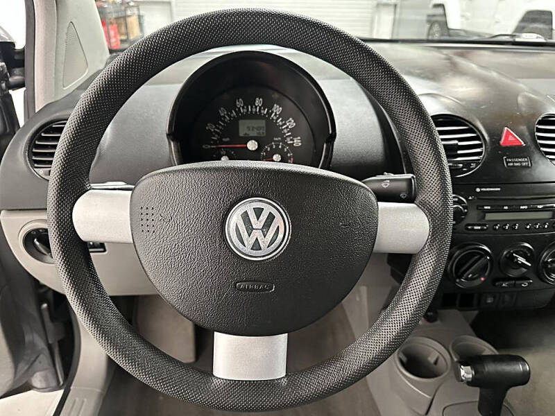 2005 Volkswagen New Beetle GL