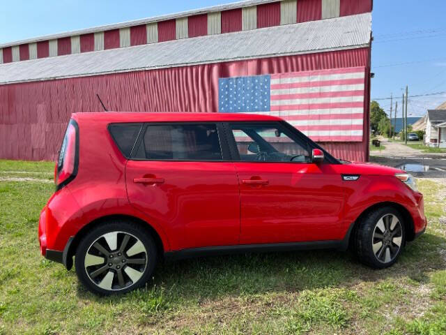 Kia Soul's photo