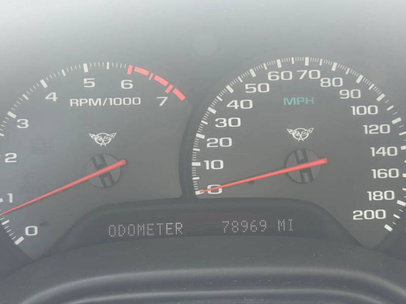 2004 Chevrolet Corvette