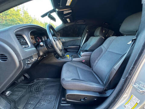 2019 Dodge Charger SXT