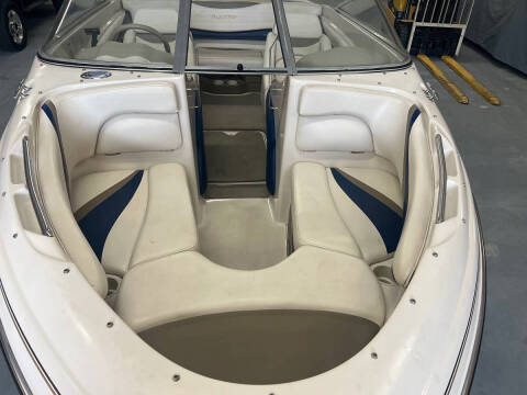 2002 Glastron GX185