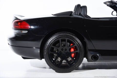 2004 Dodge Viper SRT-10