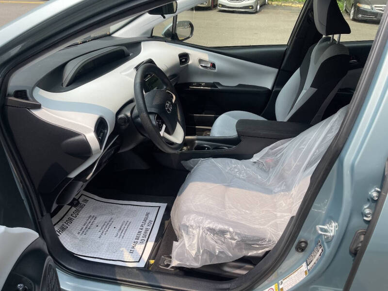 2018 Toyota Prius One