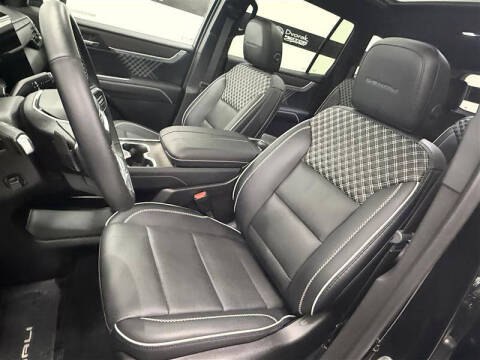 2024 GMC Acadia Denali