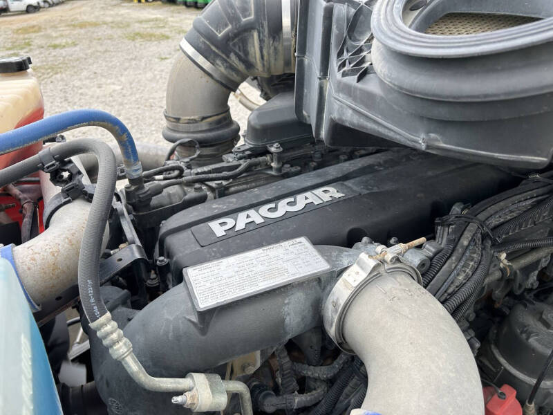 2020 Peterbilt 579 Road Tractor