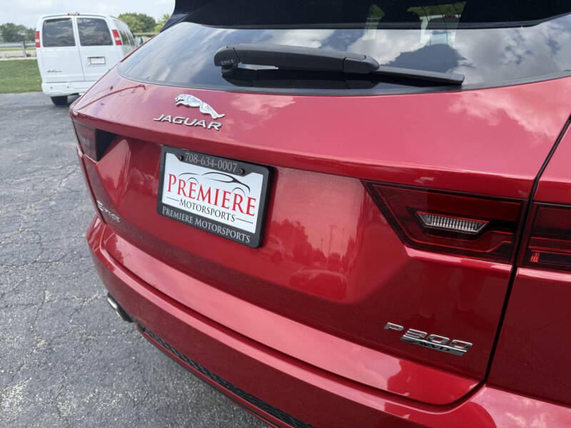 2019 Jaguar E-PACE P300 R-Dynamic SE