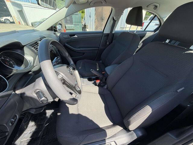 2016 Volkswagen Jetta
