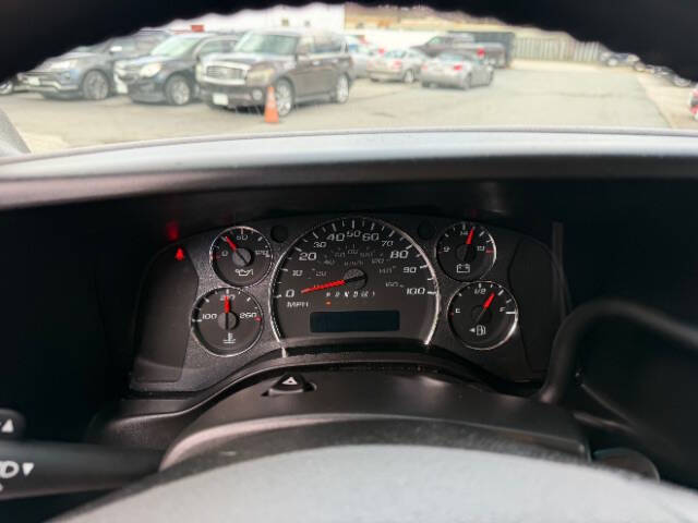 2022 GMC Savana 2500