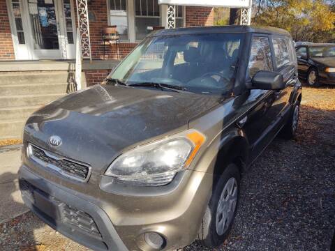 2013 Kia Soul for sale at Ray Moore Auto Sales in Graham NC