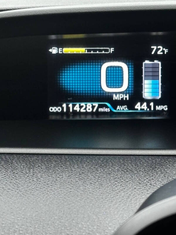 2019 Toyota Prius L Eco