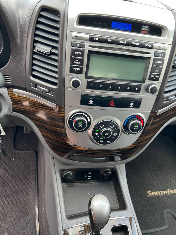 2012 Hyundai Santa Fe SE
