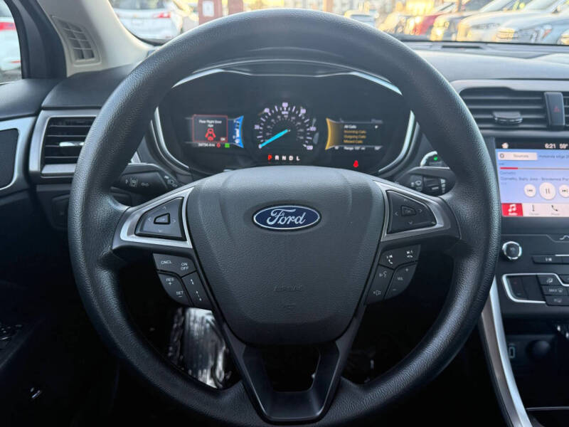 2019 Ford Fusion Hybrid SE