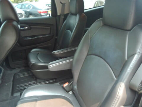 2012 Chevrolet Traverse LT