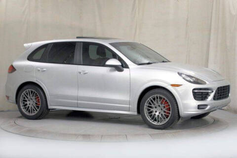 2014 Porsche Cayenne GTS
