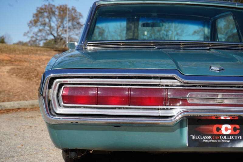 1964 Ford Thunderbird