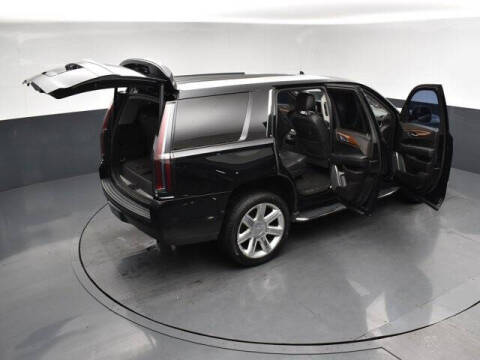 2020 Cadillac Escalade Luxury