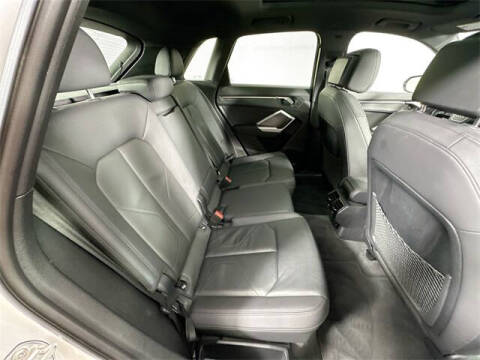 2024 Audi Q3 quattro S line Premium 45 TFSI