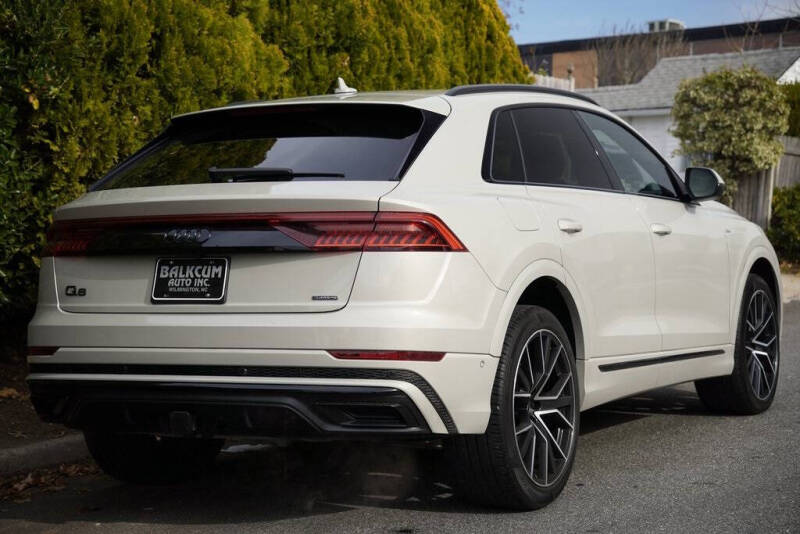 2021 Audi Q8 quattro Premium Plus 55 TFSI