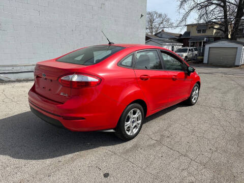 2014 Ford Fiesta SE