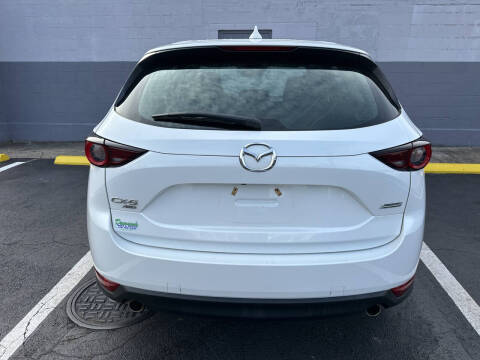 2018 Mazda CX-5 Sport
