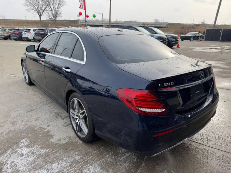 2018 Mercedes-Benz E-Class E 300