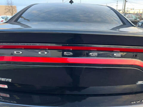 2017 Dodge Charger SXT