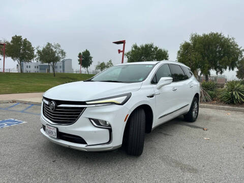 2022 Buick Enclave Essence