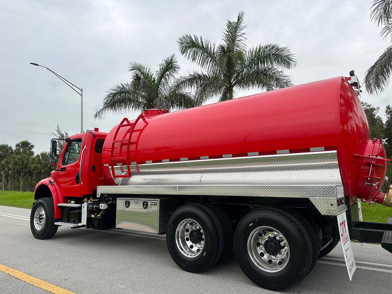 2017 Freightliner M2 106 for sale at City Truck Sales in Miami , FL