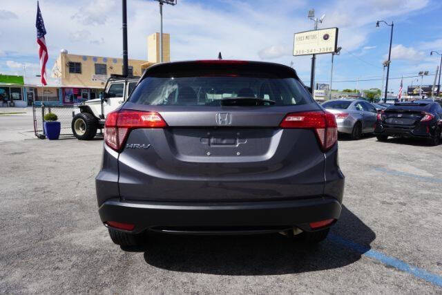 2017 Honda HR-V LX