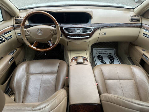 2008 Mercedes-Benz S-Class S 550 4MATIC