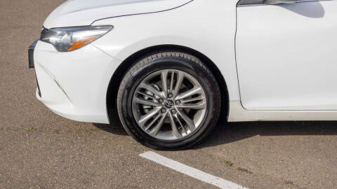 2017 Toyota Camry SE