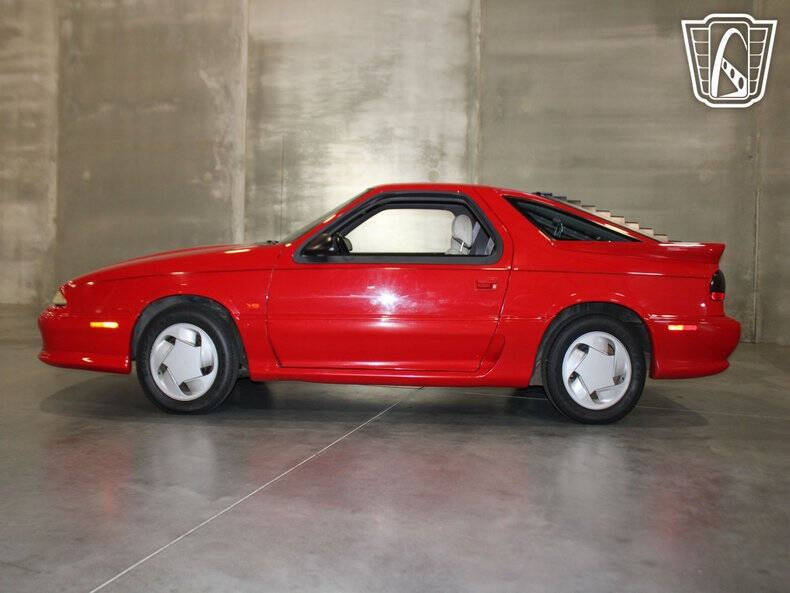 1993 Dodge Daytona ES